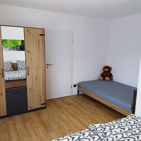 Fewo Wildflecken - Ferienwohnung Rhoen Neubau 2021 المظهر الخارجي الصورة